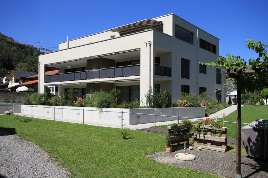 Mehrfamilienhaus